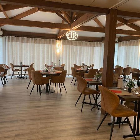 Hotel Au Relais Des Lilas ปาคเตอเนย์ ภายนอก รูปภาพ