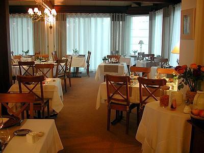 Hotel Au Relais Des Lilas ปาคเตอเนย์ ภายนอก รูปภาพ